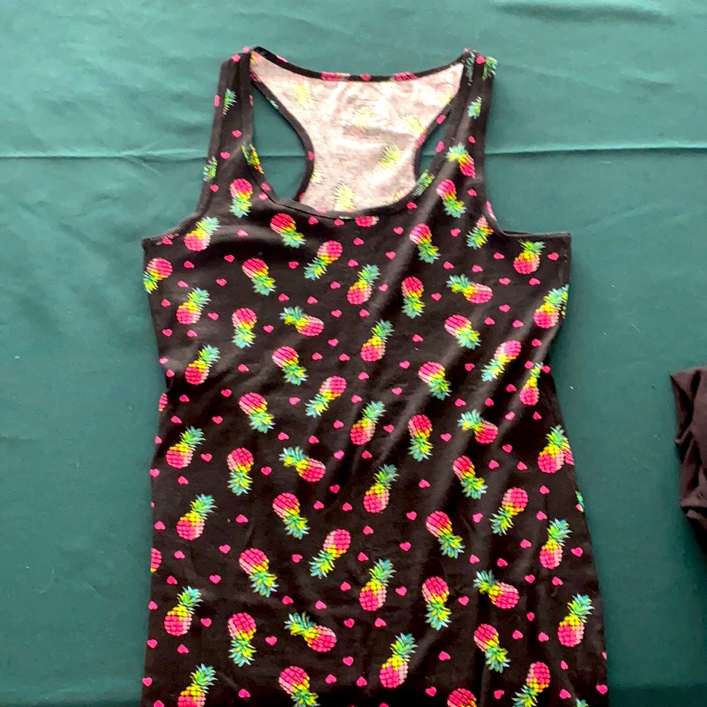 6 Summer Tanks